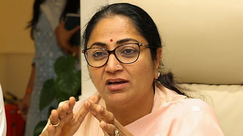chhath-puja-2025 delhi-government-holiday-declared-cm-rekha-indian-railway play-songs-at stations