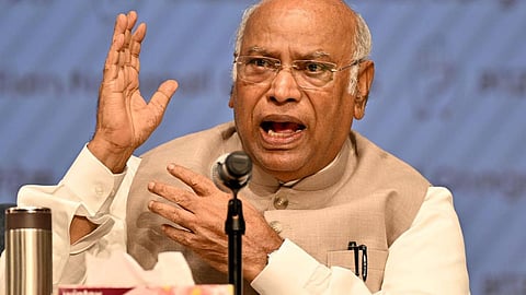 congress-attacks-pm-modi-bjp-government-over-atrocities-on-dalits-kharge-priyanka-statement