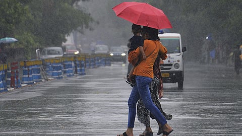 imd-alert-heavy-rain-forecast-in-5-states-as-monsoon-exits-northeast