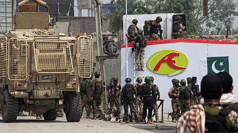 pakistan-afghanistan-border-clash-taliban-claims-58-pakistani-soldiers-killed-shehbaz-sharif-warns