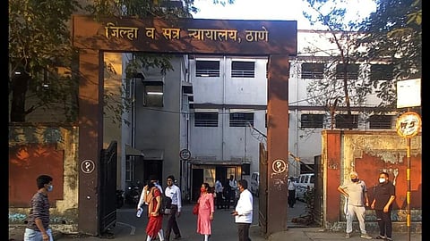 Motor Accident Claims Tribunal ने रोड एक्सीडेंट में जान गंवाने वाले 29 साल के युवक के परिवार को 53 लाख रुपये से ज्यादा का मुआवजा देने का सख्त निर्देश दिया है। दरअसल, मार्च 2022 में टेंपो की चपेट में आने से युवक की मौत हो गई थी।