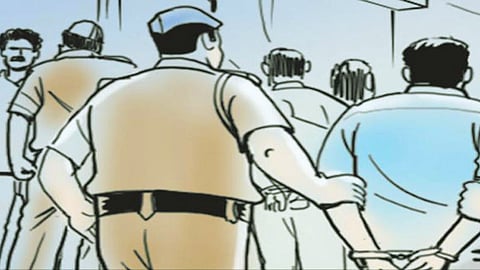thane-mumbai-nashik-highway-robbery-bust-naxals six arrest