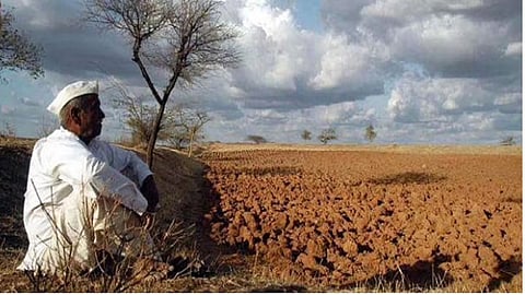 बार-बार सूचित करने के बावजूद दस्तावेज प्रस्तुत नहीं
