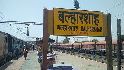 Demand for train stoppage in Chandrapur preparation for passenger agitation against railway
