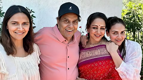 Hema Malini and her daughters did not attend Dharmendra prayer meet
