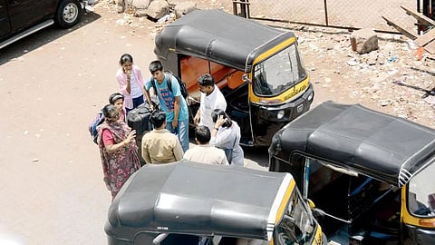 Illegal Auto Stand In Ghatkopar