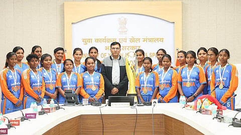 भारतीय महिला ब्लाइंड टीम को खेल मंत्री मनसुख मांडविया ने किया सम्मानित, कहा- आपने देश को...