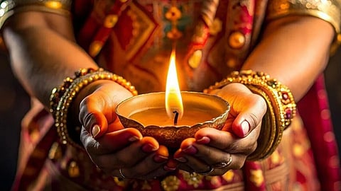 गुरुवार से शुरू हो रहा है मार्गशीर्ष का महीना, इन स्थानों में जलाएं दीया, शुभ-लाभ के बनेंगे योग