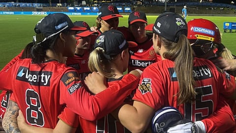 WBBL 2025: डिएंड्रा डॉटिन ने गेंद के बाद बल्ले से बिखेरी चमक, मेलबर्न रेनेगेड्स ने जीता मुकाबला