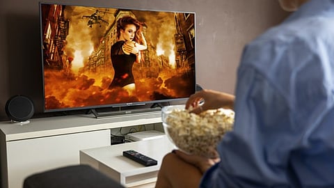 क्या आपका TV भी चुपके से सुन रहा है आपकी बातें? नई रिपोर्ट ने बढ़ाई चिंता