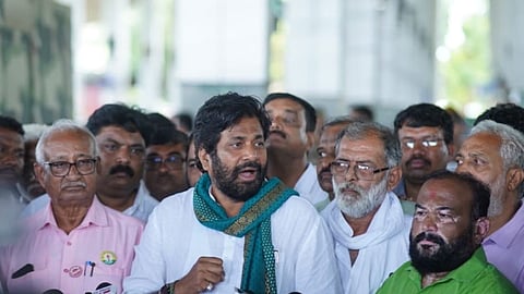 bacchu-kadu-attack-on-criticizing-farmer-protest-movement