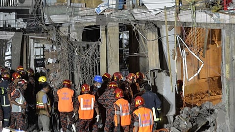 Earthquake strikes Bangladesh, many dead, hospitals in chaos