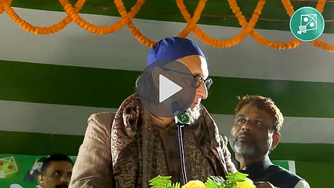 bihar-politics-owaisi-lashes-out-at-akhtarul-iman-viral-stage-video