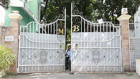 Mehendibagh Dispute Settlement: 4,000 करोड़ की संपत्ति और 125 साल पुराना चिमठानावाला-मेहंदीबाग विवाद 14 दिनों में सुलझा। आयोग ने दो सुनवाइयों में कराया ऐतिहासिक समझौता।