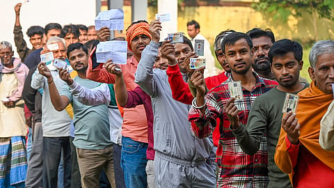 Nagpur News: सुप्रीम कोर्ट की 50% आरक्षण सीमा का उल्लंघन होने पर निकाय चुनाव रद्द होने की आशंका। नागपुर ZP समेत कई निकायों में आरक्षण सीमा पार, आयोग पर सवाल खड़े हो गए है।