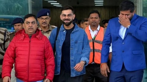 virat kohli arrived in ranchi