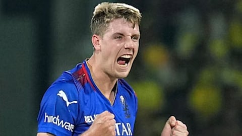 IPL 2026 Auction: कैमरून ग्रीन को KKR ने 25.20 करोड़ में खरीदा...लेकिन मिलेंगे सिर्फ 18 करोड़