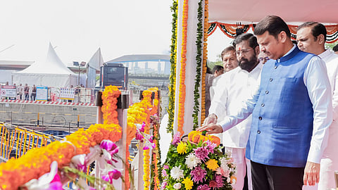 Devendra Fadnavis mumbai