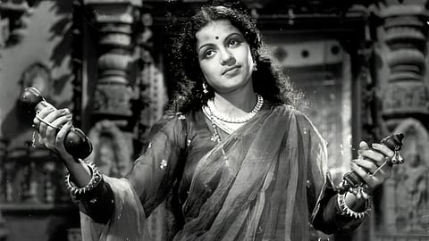 MS Subbulakshmi sang the first Hindi hymn on Gandhiji's recommendation