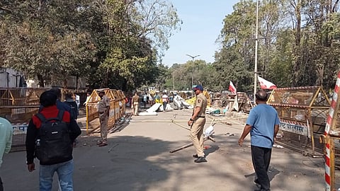 आदिवासी भवन के सामने 150 दिनों का डेरा आंदोलन स्थगित
