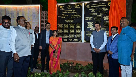 Vande Mataram Udyan Nagpur: नागपुर में परमवीर चक्र विजेताओं को समर्पित ‘वंदे मातरम्’ उद्यान का लोकार्पण CM देवेंद्र फडणवीस ने किया, भांडेवाड़ी मछली बाजार का ई-भूमिपूजन भी।