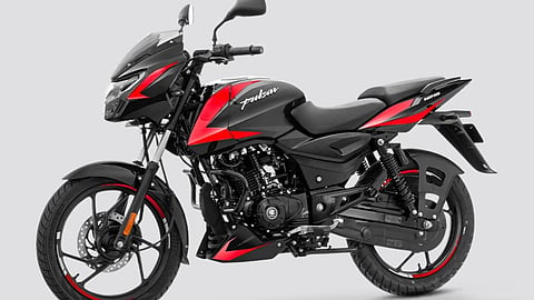 Fulfilling the dream of owning a sporty bike on a low budget, the 2026 Bajaj Pulsar 125 boasts impressive looks and features.