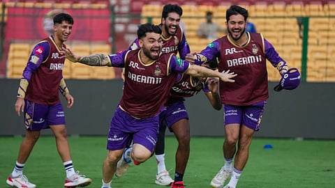IPL 2026: KKR में अचानक नए चेहरे की एंट्री, 3 बार की चैंपियन टीम ने किया बड़ा बदलाव