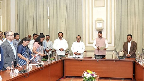 cabinet meeting