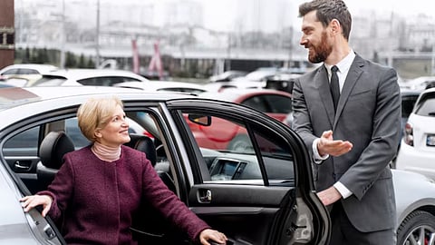 Bought a second-hand car Transferring the Registration Certificate is easy