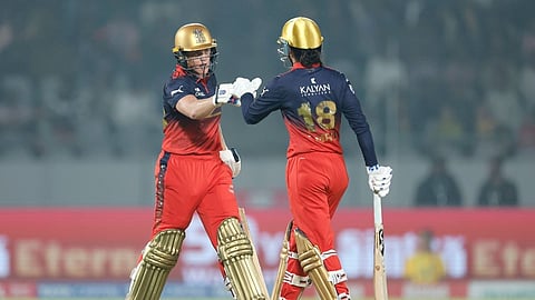 RCB vs UPW: स्मृति मंधाना की टीम फाइनल में, RCB ने यूपी वॉरियर्स का तोड़ा सपना, 8 विकेट से दी करारी शिकस्त