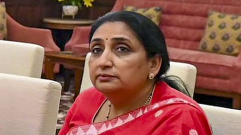 Sunetra Pawar First Reaction After taking oath as maharashtra Deputy Chief Minister