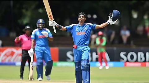 कौन हैं विहान मल्होत्रा? जिन्होंने U-19 WC सुपर सिक्स के मैच में शतक ठोककर मचाया तहलका