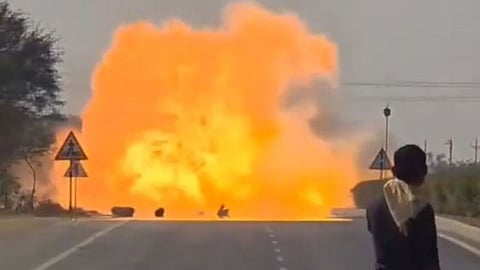 Multiple LPG cylinders exploded one after another in a pickup vehicle on a highway in Chhattisgarh.