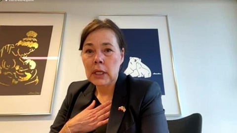 Amidst Donald Trump's threats, a Greenlandic minister broke down in tears on live television, as the US persists with its "acquisition" demands.