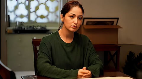 army day yami gautam article 370 post jai hind