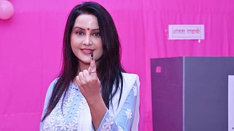 Nagpur Municipal Election Amruta Fadnavis voting Statement