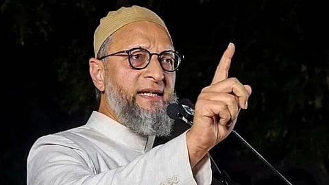 हार के डर से भाग रहा है पाकिस्तान...भारत से न खेलने के फैसले पर ओवैसी ने PAK को जमकर सुनाई खरी-खोटी