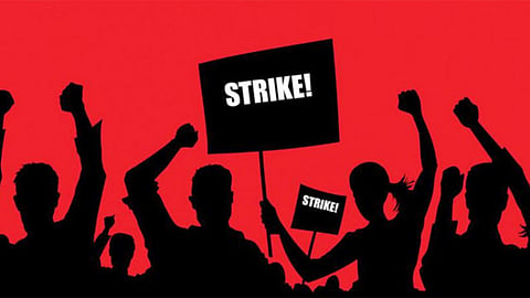 Bank strike over demand for a five-day work week, operations halted in Wardha; general public inconvenienced.