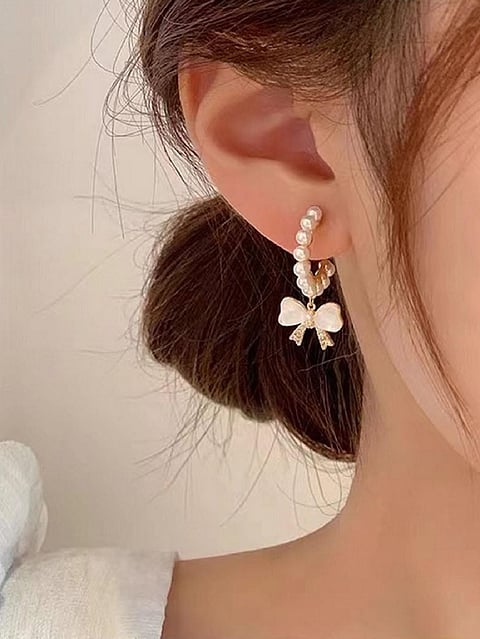college girl earring design