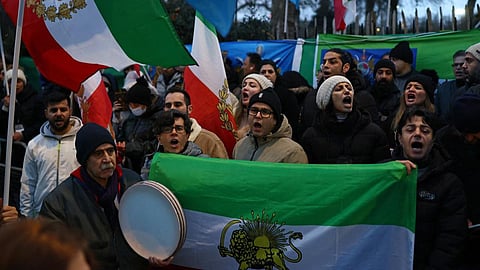 iran denies arrest of indian students