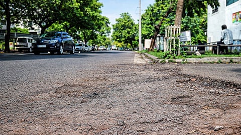 Villagers in Akola are furious over administrative laxity; road and bridge work stalled despite approval of 7.50 crore rupees.