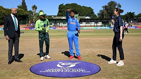 IND vs PAK: भारतीय जूनियर टीम ने भी अपनाई 'नो हैंडशेक' पॉलिसी, पाकिस्तान के खिलाड़ियों से नहीं मिलाए हाथ