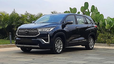 Innova Hybrid