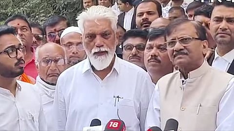 Dada Bhuse defamation case