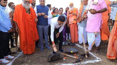 Trimbakeshwar Akhada Development Bhumipujan Girish Mahajan