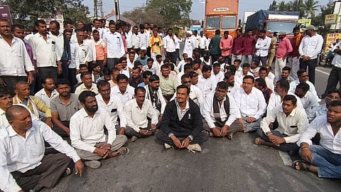 Maharashtra farmer agitation