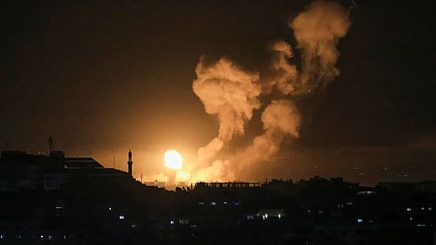 Death rains down again in Gaza! Israeli strikes amid ceasefire kill 19, world in shock