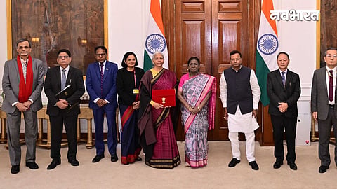 nirmala sitharaman and droupadi murmu