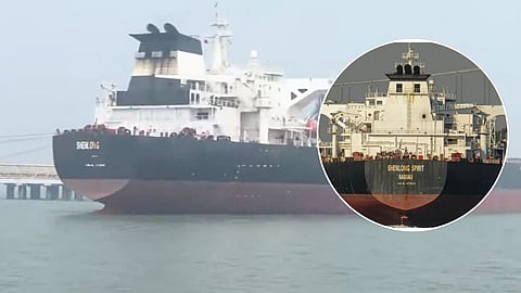 Crude Oil Tanker Shenlong Mumbai