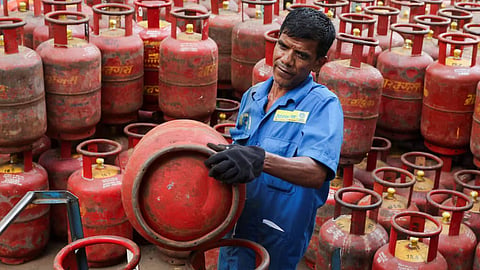 Domestic Gas Hotel Buldhana